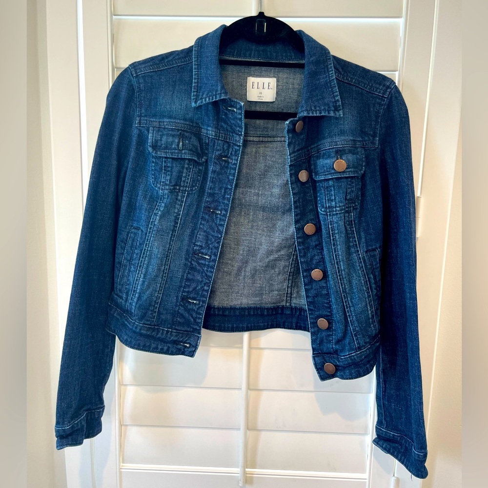 ELLE Cropped Dark Wash Jean Jacket Size XS